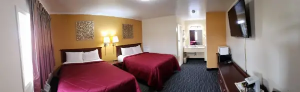 Super 7 Motel 5